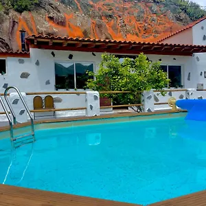 Casa Cueva Las Rosadas & Piscina Сasa de vacaciones Teror